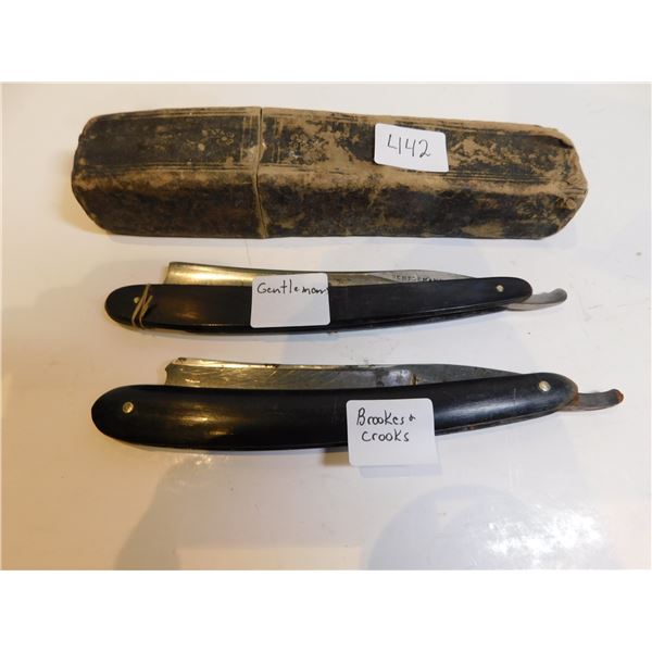 442.  GENTLEMAN’S AND BROOKES AND CROOKES STRAIGHT RAZOR SET