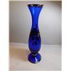 Image 2 : 460.  BLUE AND GOLD VASE