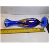 Image 4 : 460.  BLUE AND GOLD VASE