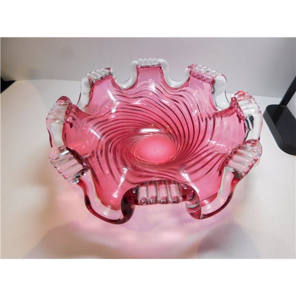 462.  FENTON CRANBERRY GLASS 8 RUFFLES