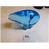 Image 2 : 474.  BLUE ART GLASS POLAR BEAR