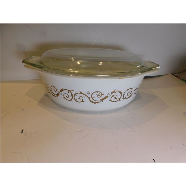 491.  EMPIRE SCROLL’S 043 PYREX 1 ½ QT CASSEROLE DISH AND LID