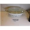 Image 2 : 491.  EMPIRE SCROLL’S 043 PYREX 1 ½ QT CASSEROLE DISH AND LID