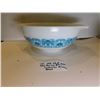 Image 3 : 495.  443, 2 ½ QT PYREX HORIZON BLUE CINDERELLA MIXING BOWL