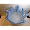 Image 3 : 503.  BLUE WAVES WHITE SWIRL MURANO ART GLASS DISH