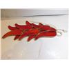 Image 4 : 514.  HANGING PEPPERS STAIN GLASS WALL HANGING