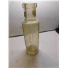 Image 3 : 565.  SMOKY AMBER MINARD’S LINAMENT BOTTLE MAINE