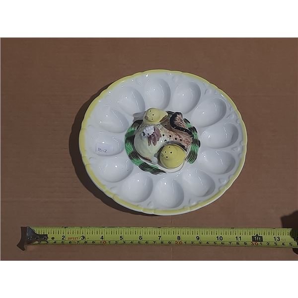 Vintage Deviled Egg Tray with Salt and Pepper Chicks
