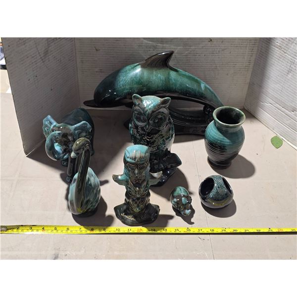 Lot of pottery- might be blue mountain