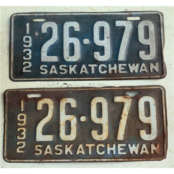 Matched Set of 1932 License Plates