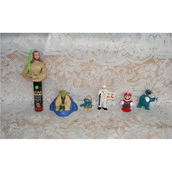 Assorted Figures  Starwars  Etc