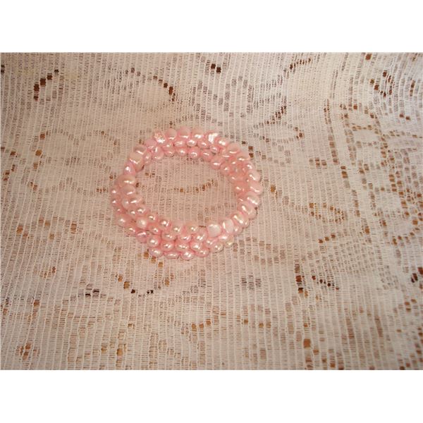 Fresh Water Pearl Bracelet  Pink