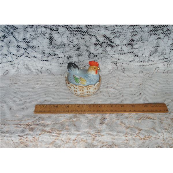 Vintage Hen on Nest.  Inside base rim crack  See pics