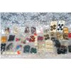 Image 3 : Assortment of New and Vintage Buttons   Sorted and Packaged plus Jar Misc