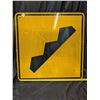 Image 1 : Broken Pavement Highway Sign