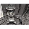 Image 5 : Black Ceramic Pot Belly Stove Decor