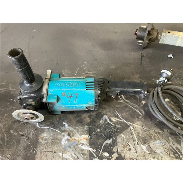 7" Makita Grinder Works Well