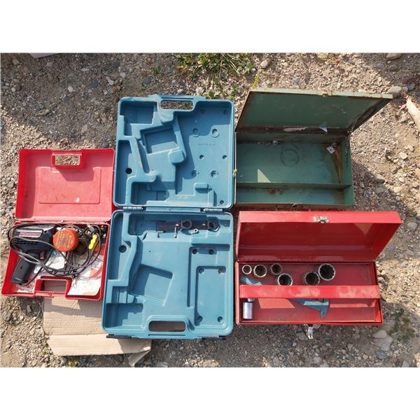 Lot of Hardware (Metal toolbox, soldering iron)