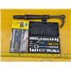Image 1 : 40pcs socket set and nail puller