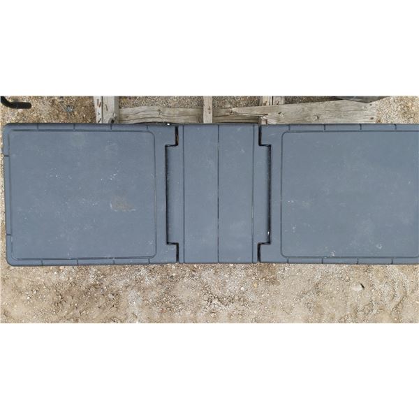 Truck bed storage box