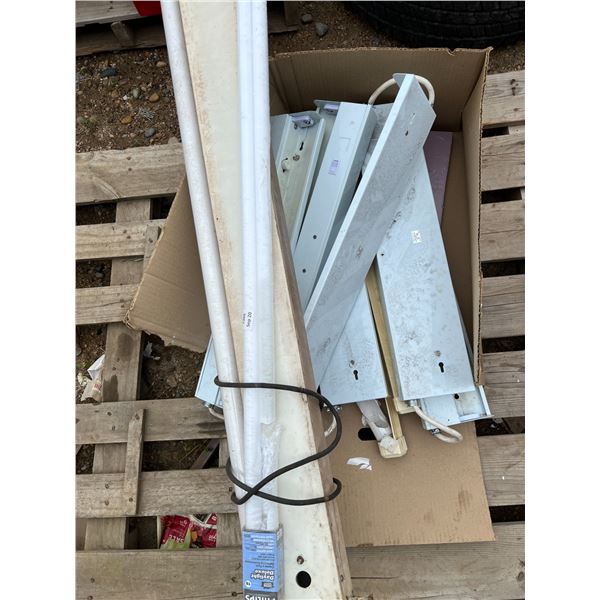 Fluorescent fixtures and some fluorescent lights