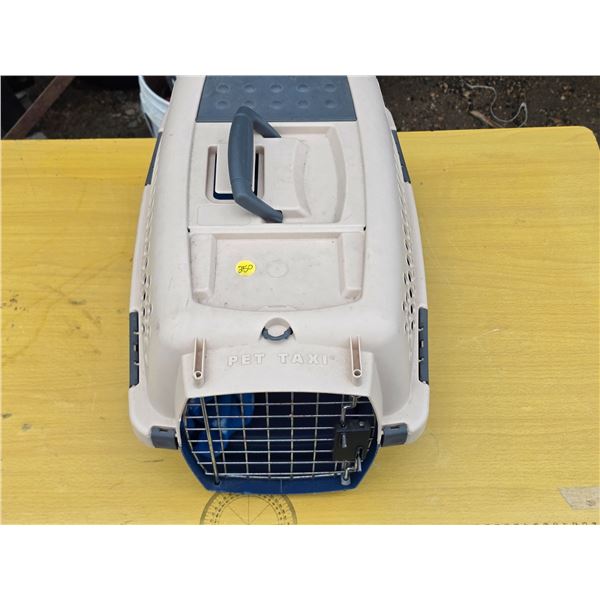 Small Pet Carrying Cage