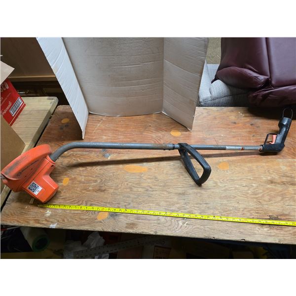 Black and decker weed wacker