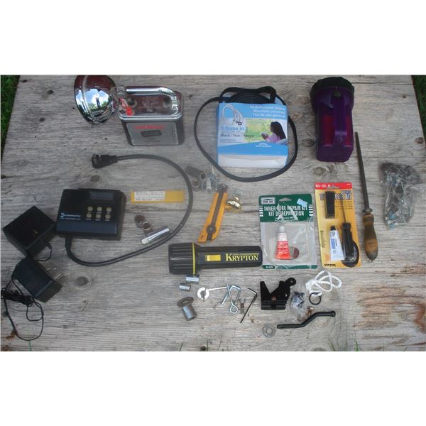 Assorted Tools  Black Multi Purpose Spline  Flashlights