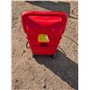 Image 5 : Flo n' Go Dura Max Gasoline 53L Cap Good Condition