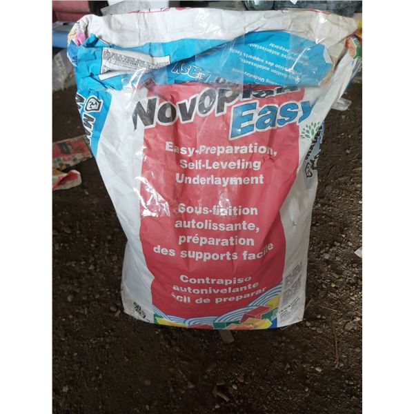 2/3 of 50 lb / 227 kg Bag of Mapei Novaplan Easy Prep Self-Leveling Underlayment
