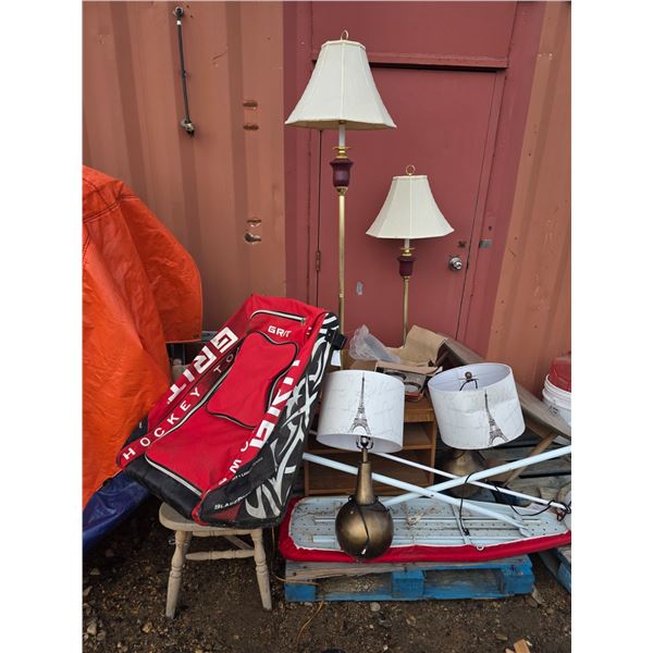 Pallet of household items- furniture, lamps,