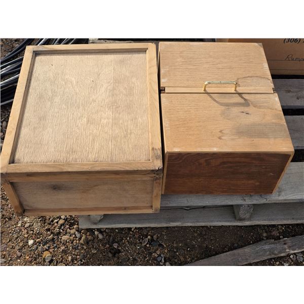 2 wood sewing boxes