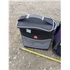 Image 5 : (3) Cooler Bags (ok Condition)