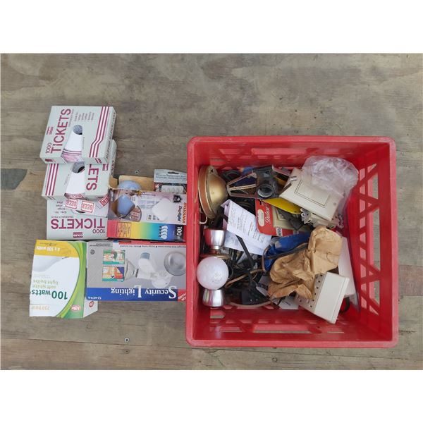 Lot of Hardware (Electric lamps and misc.)