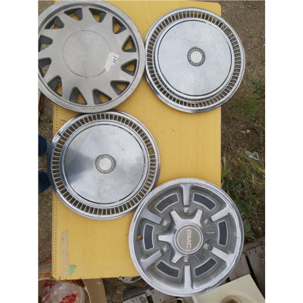 Lot of misc. Hub caps x4