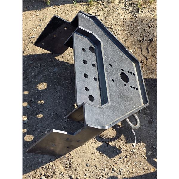Heavy duty hitch for large truck or semi