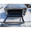 Image 2 : Hamilton Beach Toaster Oven Model 31809C (Works) 17"x9"x12"