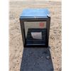 Image 1 : 12 Bottle Wine Cooler Igloo Brand (Possibly Never Used Good Condition) Model: FRW120