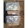 Image 1 : Pair of automobile headlights (left and right)