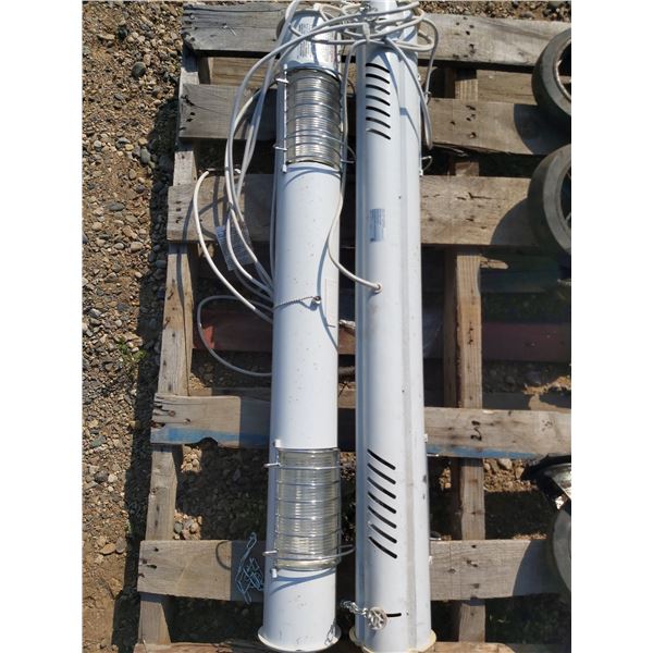 Shop lights Model CHS150Q (120V, 5.0 Amp, 60Hz)