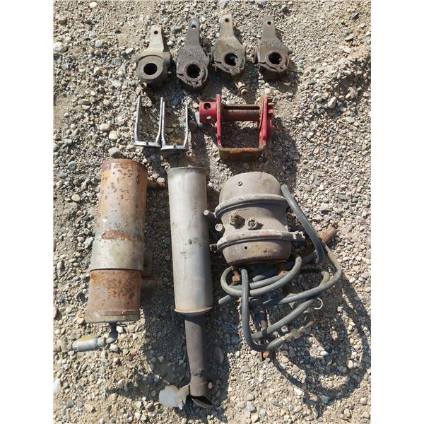Lot of Hardware (Mechanical components, break system parts, break chamber)