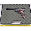 Image 1 : Crossman air pistol .22cal pellet with case