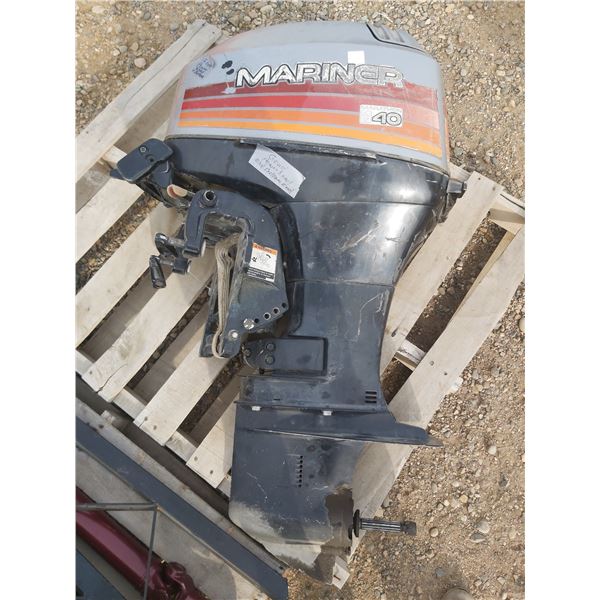 Good Power Head Mariner Marathon 40 boat motor no propeller- gear chase is good
