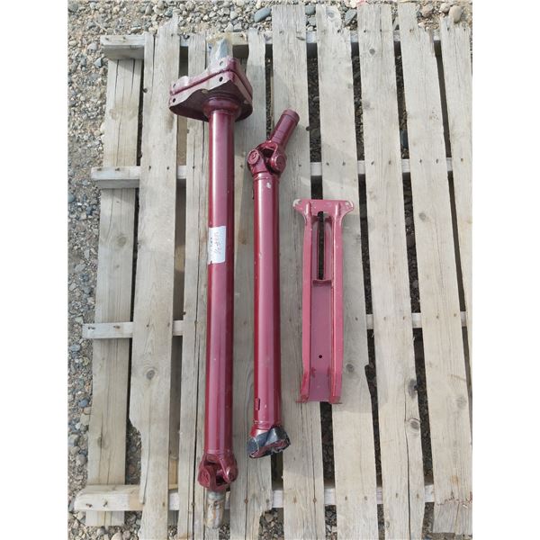 Half ton Chev drive shaft- with new universal joints