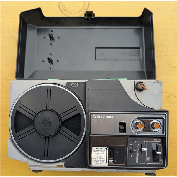Bell and Howell 8mm Projector 16.5-30mm F1-3 (N/T)