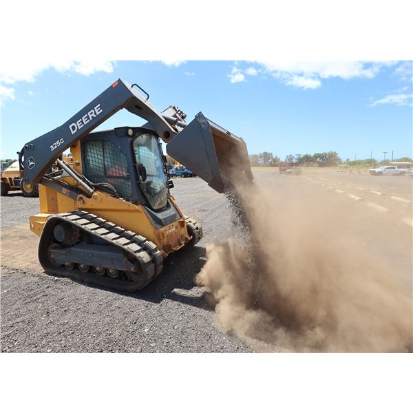 John Deere 325G Skidsteer Compact Track Loader (Starts & Runs - see video)