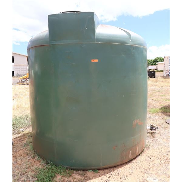 Large 2200 Gallon Plastic Fertilizer Tank w/ Base Spigot