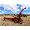 Image 2 : New Holland FP240 Metalert III Pull-Type Forage Harvester w/ 29P Hay Head Attachment