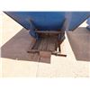 Image 10 : Vestil Forkliftable Self-Dumping Hopper