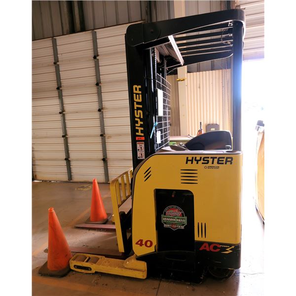 Hyster N40ZRS-14.5 AC Power Reach Lift Truck (needs repair - battery does not hold charge)